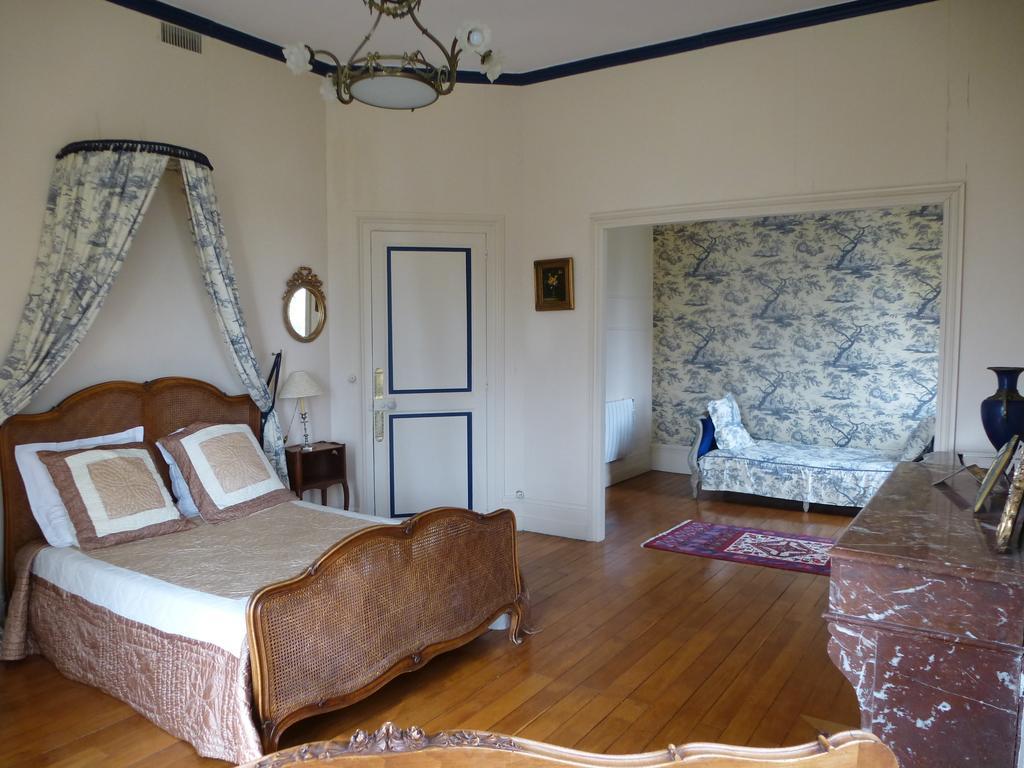 Chateau De La Voute Troo Phòng bức ảnh